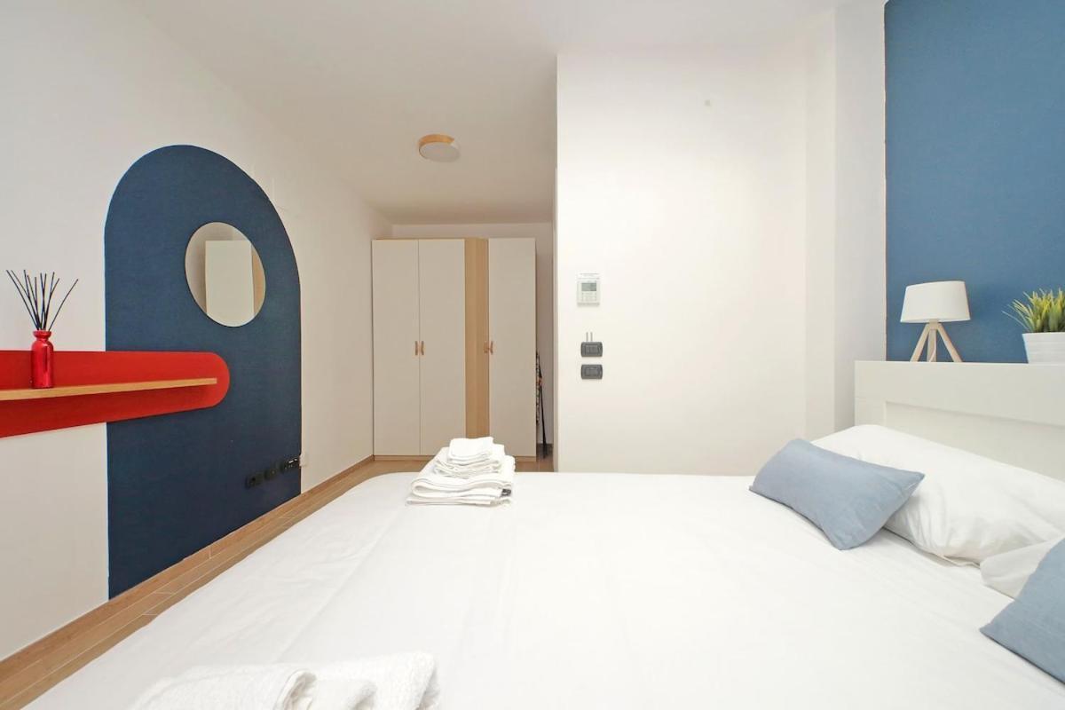 The Color House * Rom